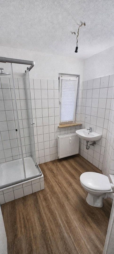 Pronájem bytu 1+1 25 m², Kronprinzenstraße 91, Netphen, Severní Porýní-Vestfálsko Pronájem bytu 1+1 25 m², Kronprinzenstraße 91, Netphen, Severní Porýní-Vestfálsko