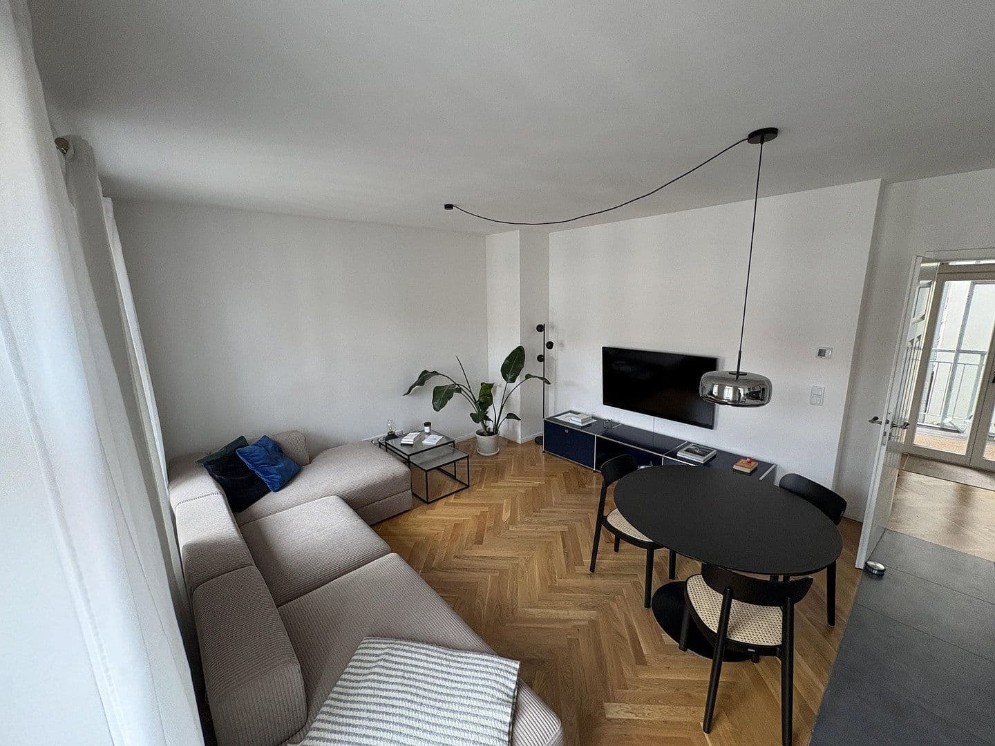 Pronájem bytu 3+1 87 m², Roßmarktstraße 9, Leipzig, Sasko Pronájem bytu 3+1 87 m², Roßmarktstraße 9, Leipzig, Sasko