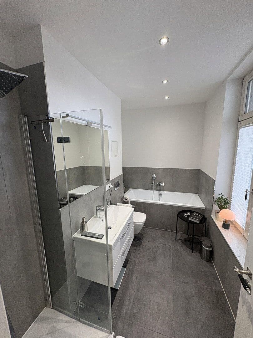 Pronájem bytu 3+1 87 m², Roßmarktstraße 9, Leipzig, Sasko Pronájem bytu 3+1 87 m², Roßmarktstraße 9, Leipzig, Sasko