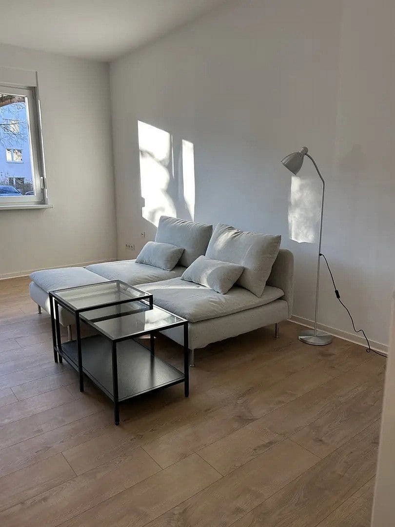 Pronájem bytu 3+1 65 m², Suderoder Straße 6, Berlin, Berlín Pronájem bytu 3+1 65 m², Suderoder Straße 6, Berlin, Berlín