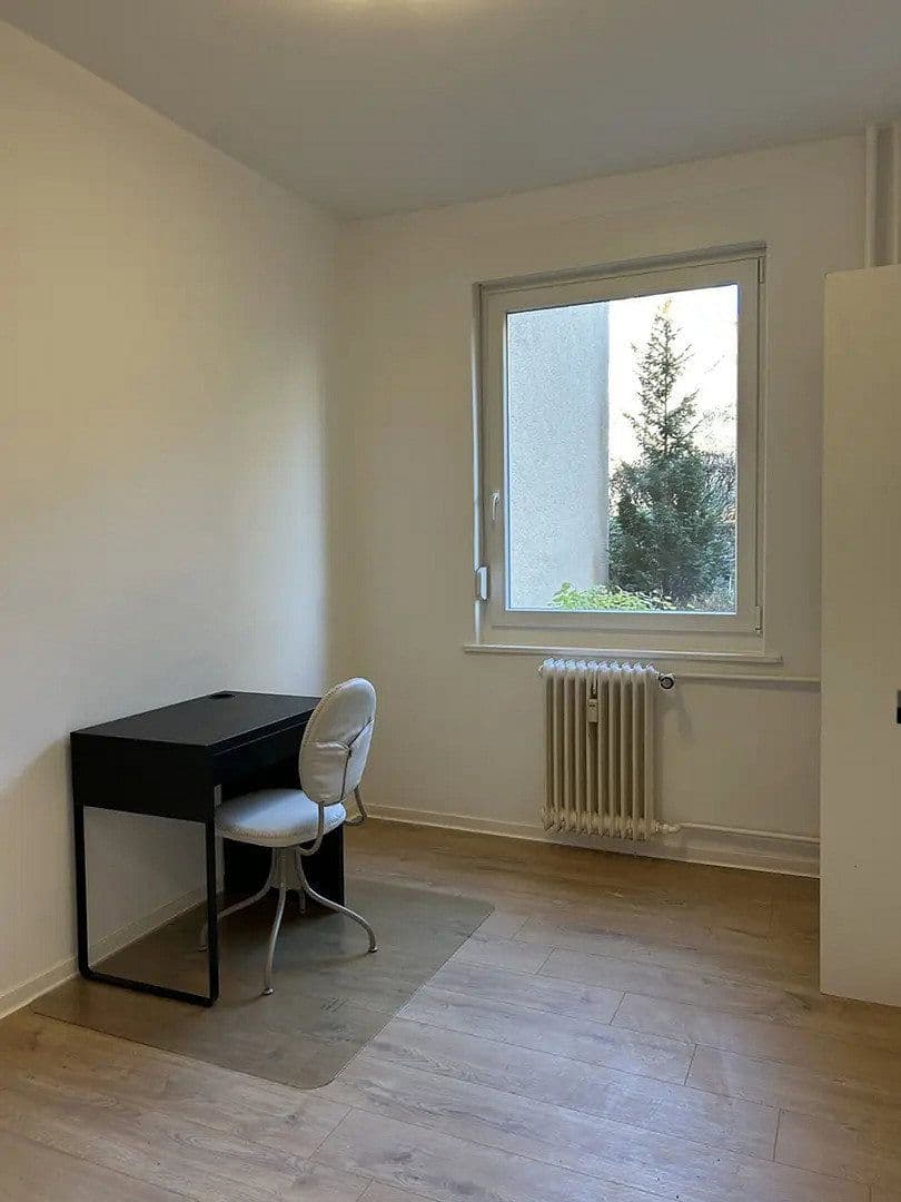 Pronájem bytu 3+1 65 m², Suderoder Straße 6, Berlin, Berlín Pronájem bytu 3+1 65 m², Suderoder Straße 6, Berlin, Berlín