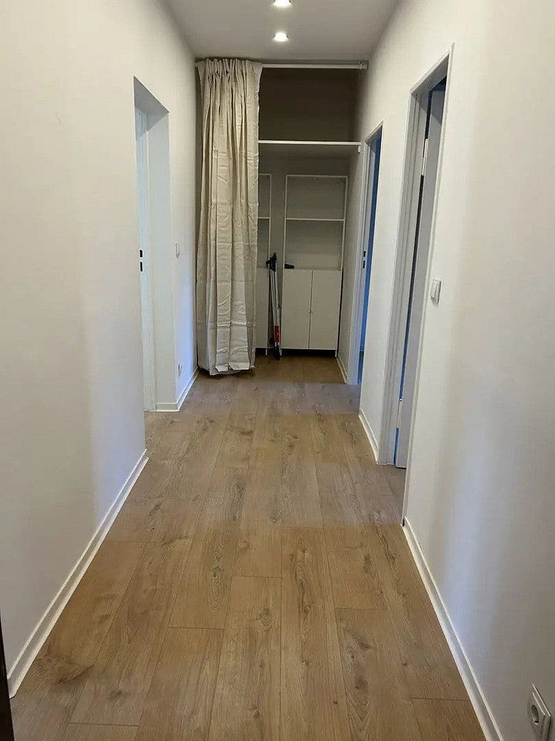 Pronájem bytu 3+1 65 m², Suderoder Straße 6, Berlin, Berlín Pronájem bytu 3+1 65 m², Suderoder Straße 6, Berlin, Berlín