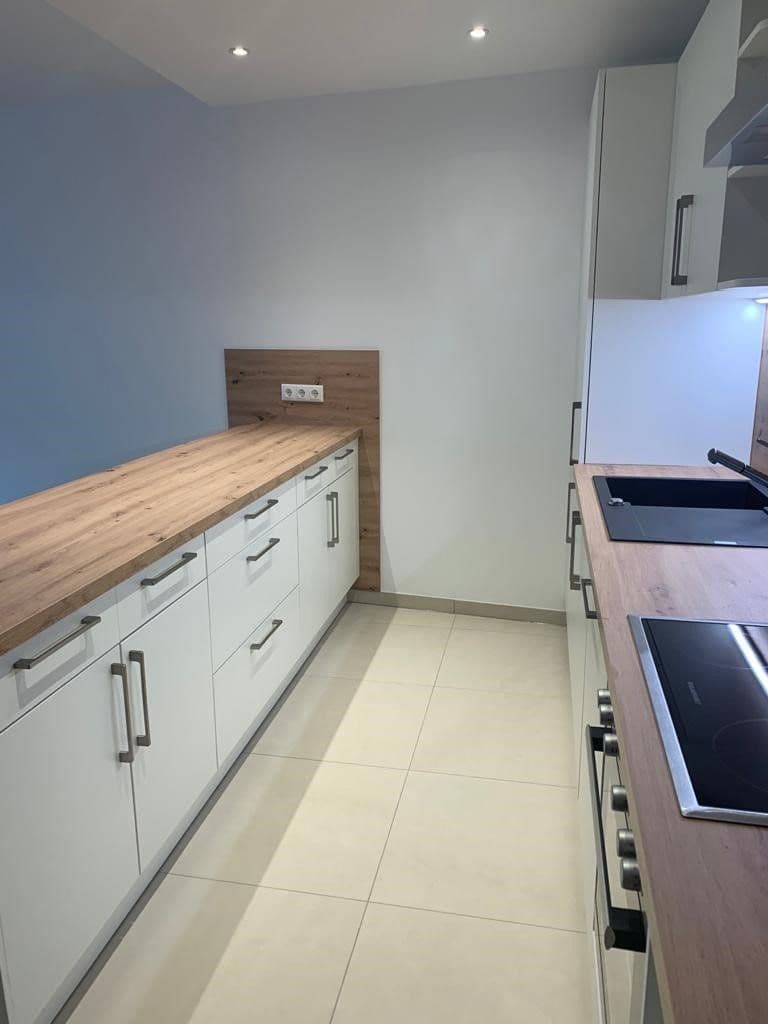 Pronájem bytu 3+1 96 m², Aschaffstraße 16, Aschaffenburg, Bavorsko Pronájem bytu 3+1 96 m², Aschaffstraße 16, Aschaffenburg, Bavorsko