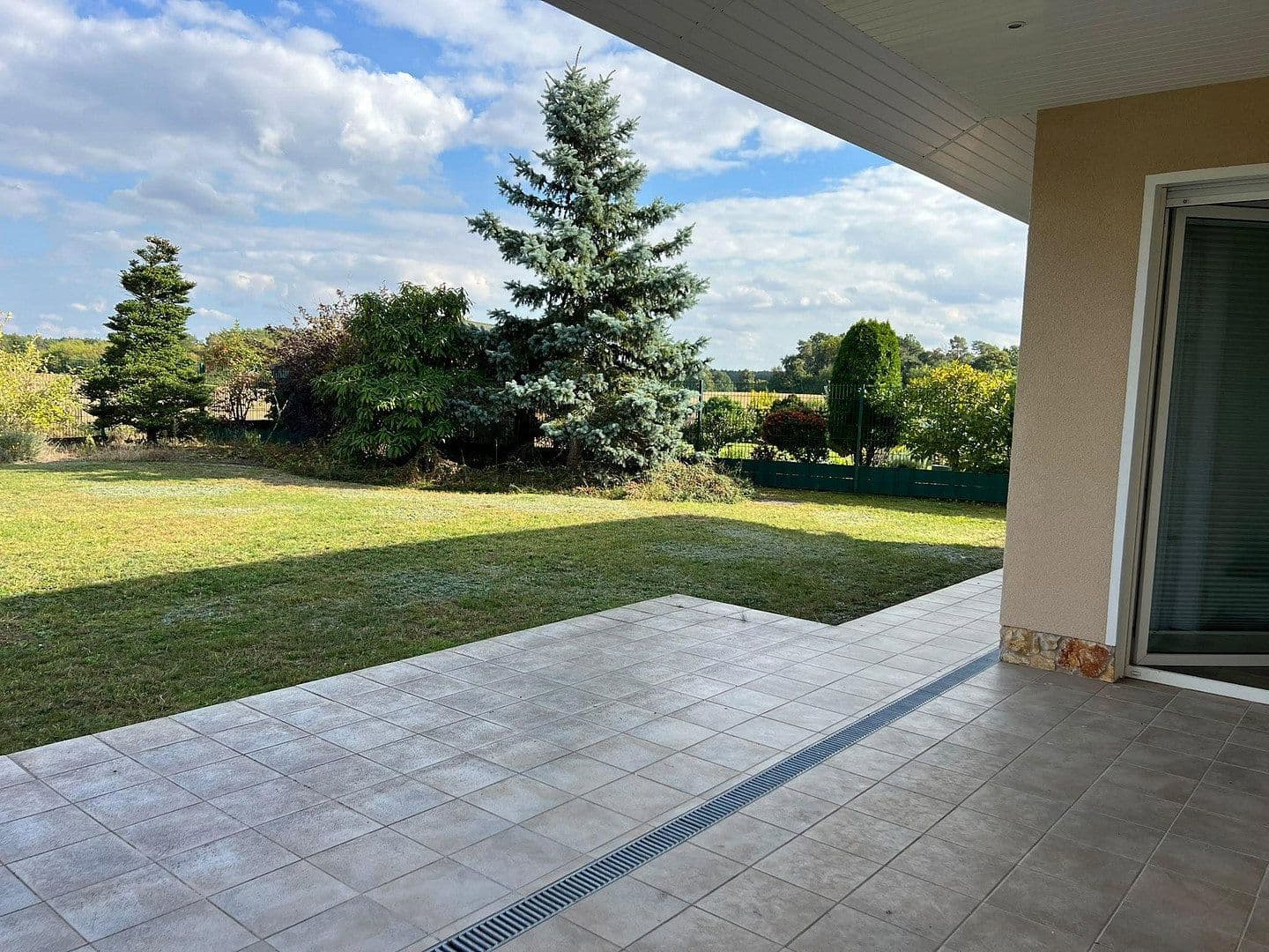 Prodej domu 240 m², pozemek 1.283 m², Ulmenstraße 24, Wandlitz, Braniborsko Prodej domu 240 m², pozemek 1.283 m², Ulmenstraße 24, Wandlitz, Braniborsko