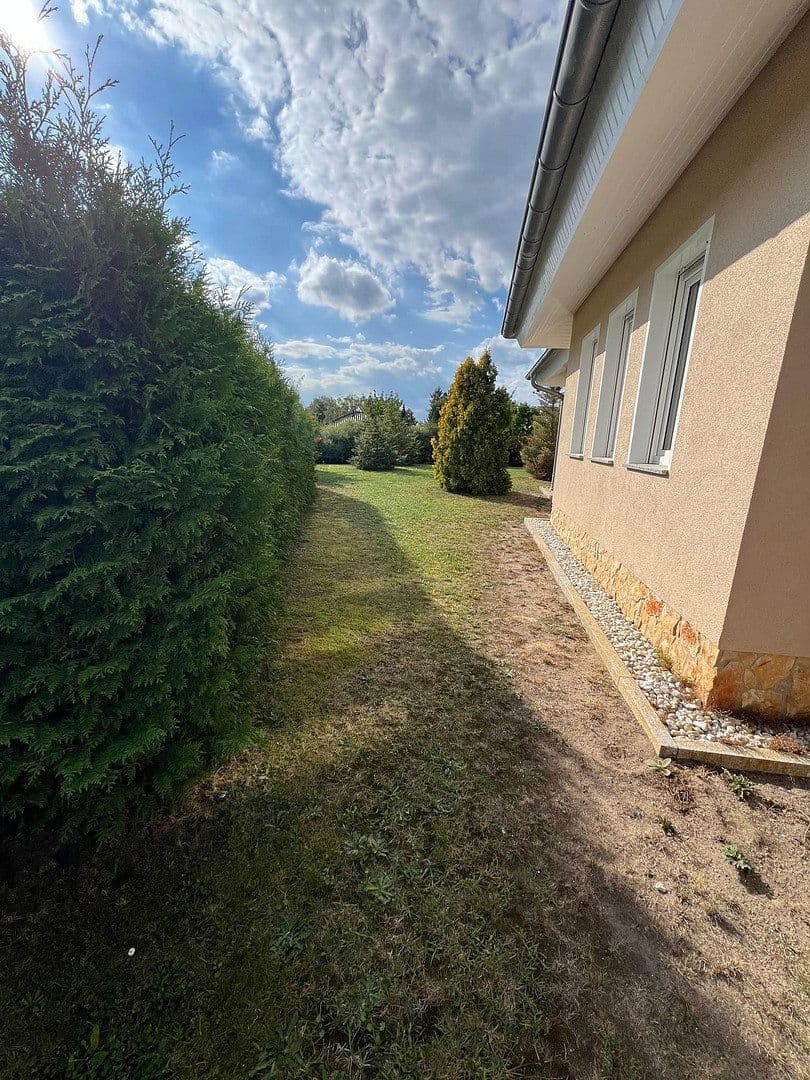 Prodej domu 240 m², pozemek 1.283 m², Ulmenstraße 24, Wandlitz, Braniborsko Prodej domu 240 m², pozemek 1.283 m², Ulmenstraße 24, Wandlitz, Braniborsko