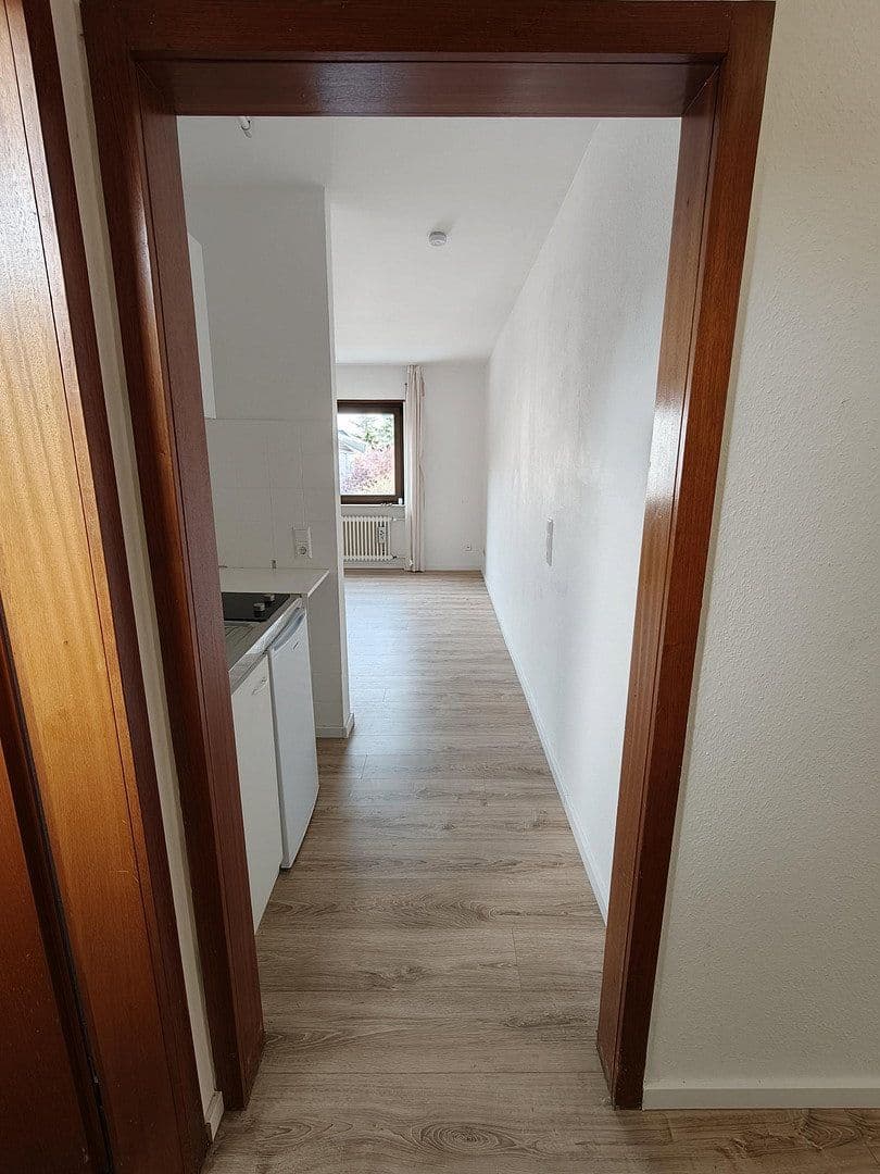 Pronájem bytu 1+kk 30 m², Ludwigshafen am Rhein, Porýní-Falc Pronájem bytu 1+kk 30 m², Ludwigshafen am Rhein, Porýní-Falc