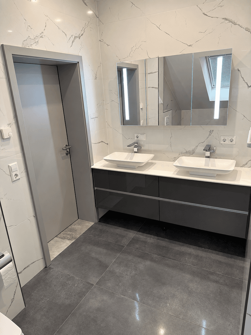 Prodej bytu 4+1 141 m², Wiesloch, Bádensko-Württembersko Prodej bytu 4+1 141 m², Wiesloch, Bádensko-Württembersko