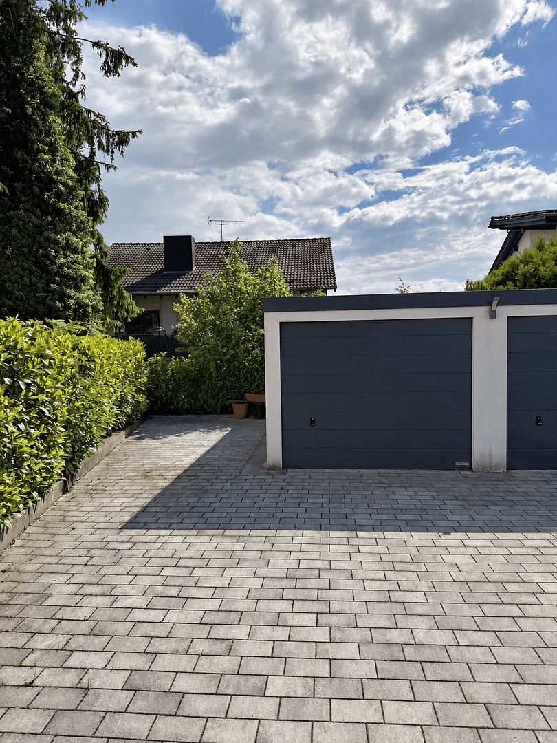 Prodej bytu 4+1 141 m², Wiesloch, Bádensko-Württembersko Prodej bytu 4+1 141 m², Wiesloch, Bádensko-Württembersko