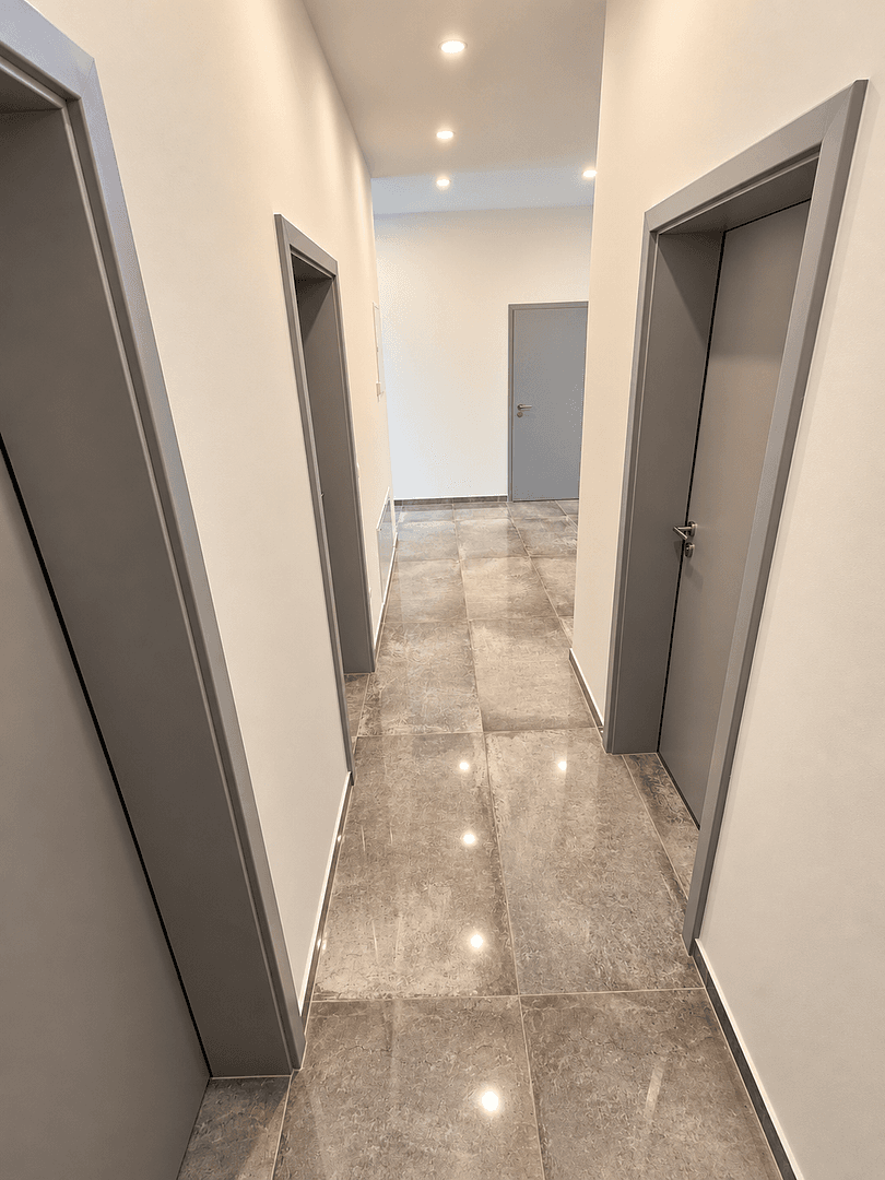 Prodej bytu 4+1 141 m², Wiesloch, Bádensko-Württembersko Prodej bytu 4+1 141 m², Wiesloch, Bádensko-Württembersko