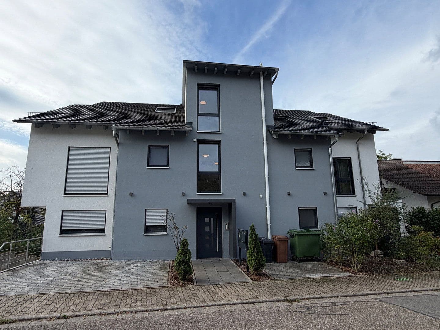 Prodej bytu 4+1 141 m², Wiesloch, Bádensko-Württembersko Prodej bytu 4+1 141 m², Wiesloch, Bádensko-Württembersko