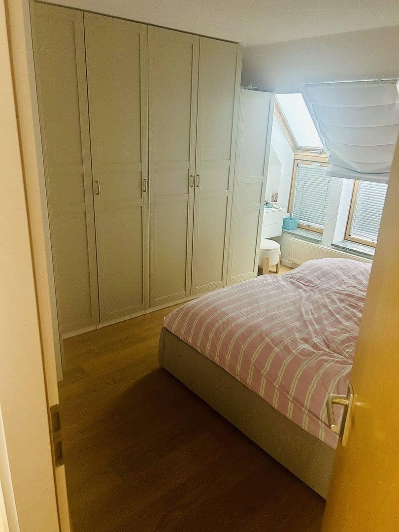 Prodej bytu 4+kk 111 m², Gültsteinerstr. 16, Herrenberg, Bádensko-Württembersko Prodej bytu 4+kk 111 m², Gültsteinerstr. 16, Herrenberg, Bádensko-Württembersko