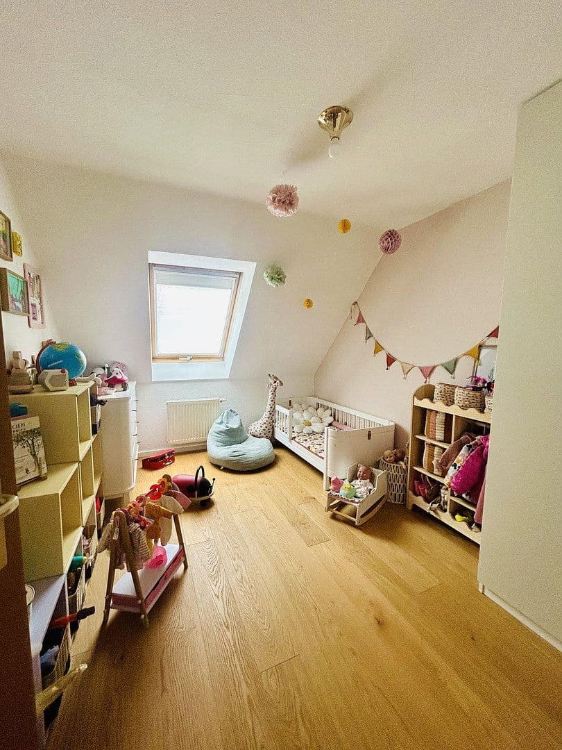Prodej bytu 4+kk 111 m², Gültsteinerstr. 16, Herrenberg, Bádensko-Württembersko Prodej bytu 4+kk 111 m², Gültsteinerstr. 16, Herrenberg, Bádensko-Württembersko