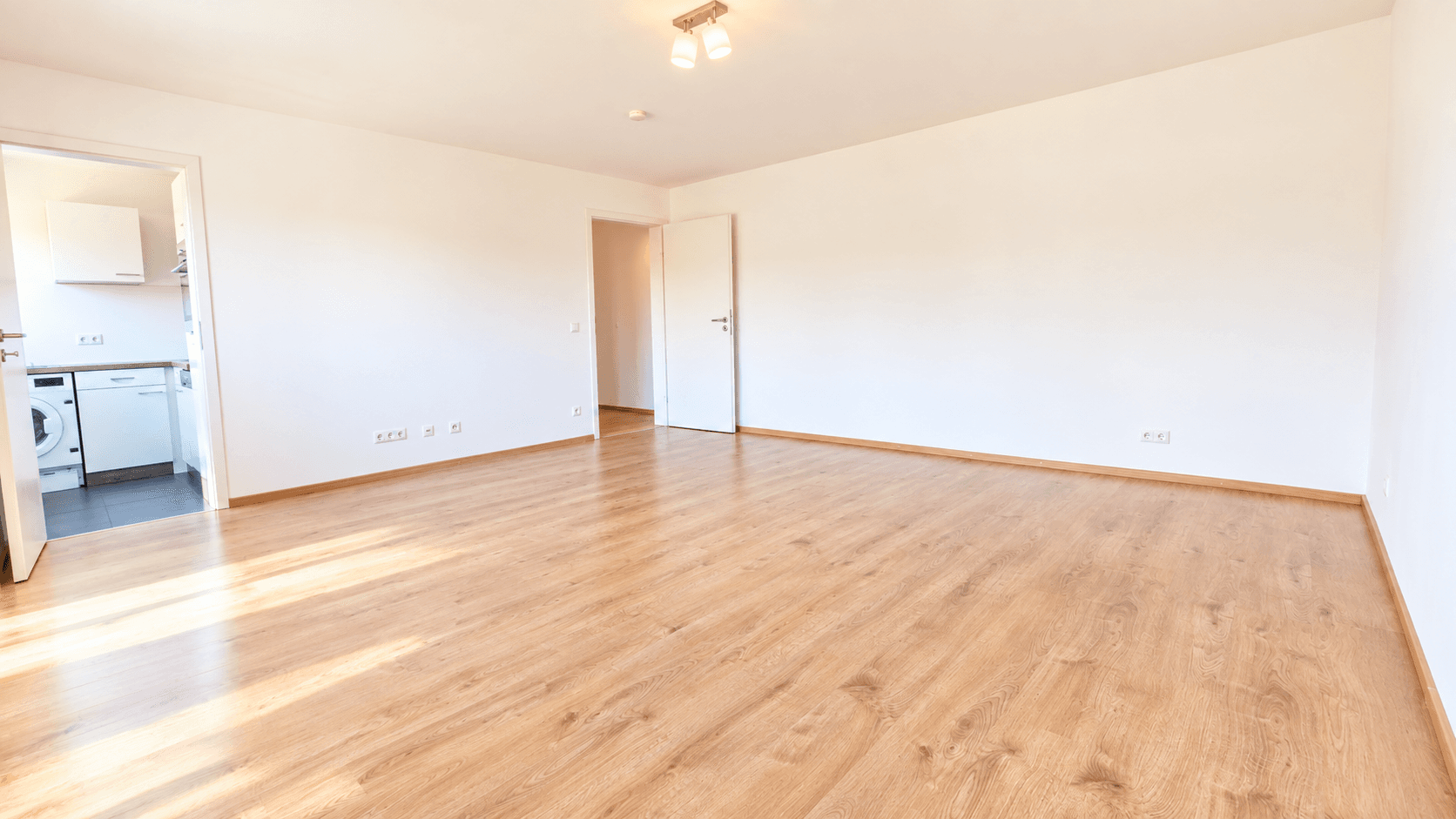 Pronájem bytu 1+1 36 m², Heimgartenstr. 53B, Stuttgart, Bádensko-Württembersko Pronájem bytu 1+1 36 m², Heimgartenstr. 53B, Stuttgart, Bádensko-Württembersko