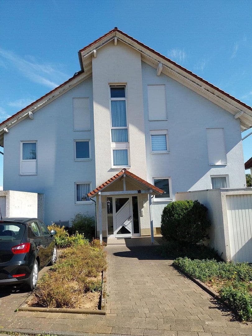 Pronájem bytu 3+kk 90 m², Römerstraße 10, Rüdesheim, Porýní-Falc Pronájem bytu 3+kk 90 m², Römerstraße 10, Rüdesheim, Porýní-Falc