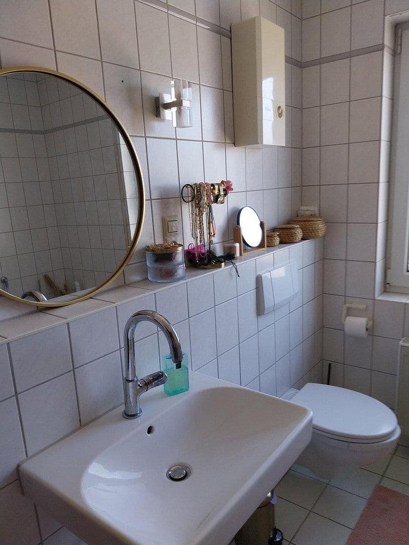 Pronájem bytu 3+kk 90 m², Römerstraße 10, Rüdesheim, Porýní-Falc Pronájem bytu 3+kk 90 m², Römerstraße 10, Rüdesheim, Porýní-Falc