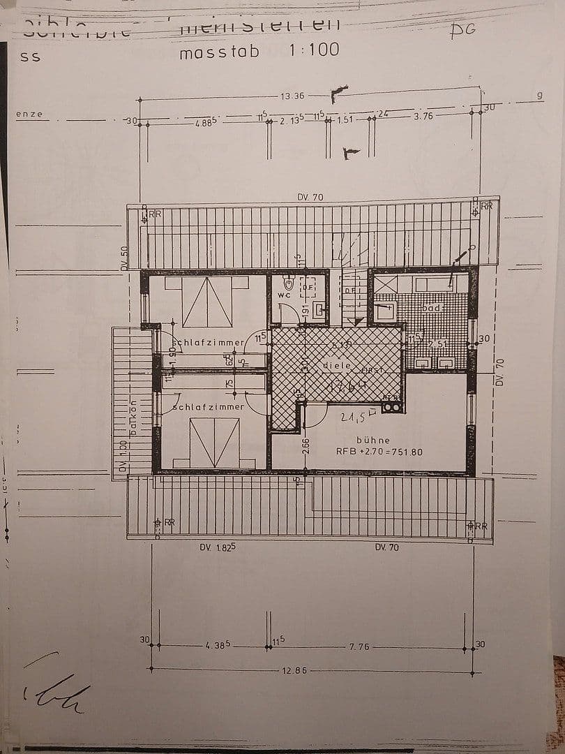 Prodej domu 148 m², pozemek 1.306 m², Mehrstetten, Bádensko-Württembersko Prodej domu 148 m², pozemek 1.306 m², Mehrstetten, Bádensko-Württembersko