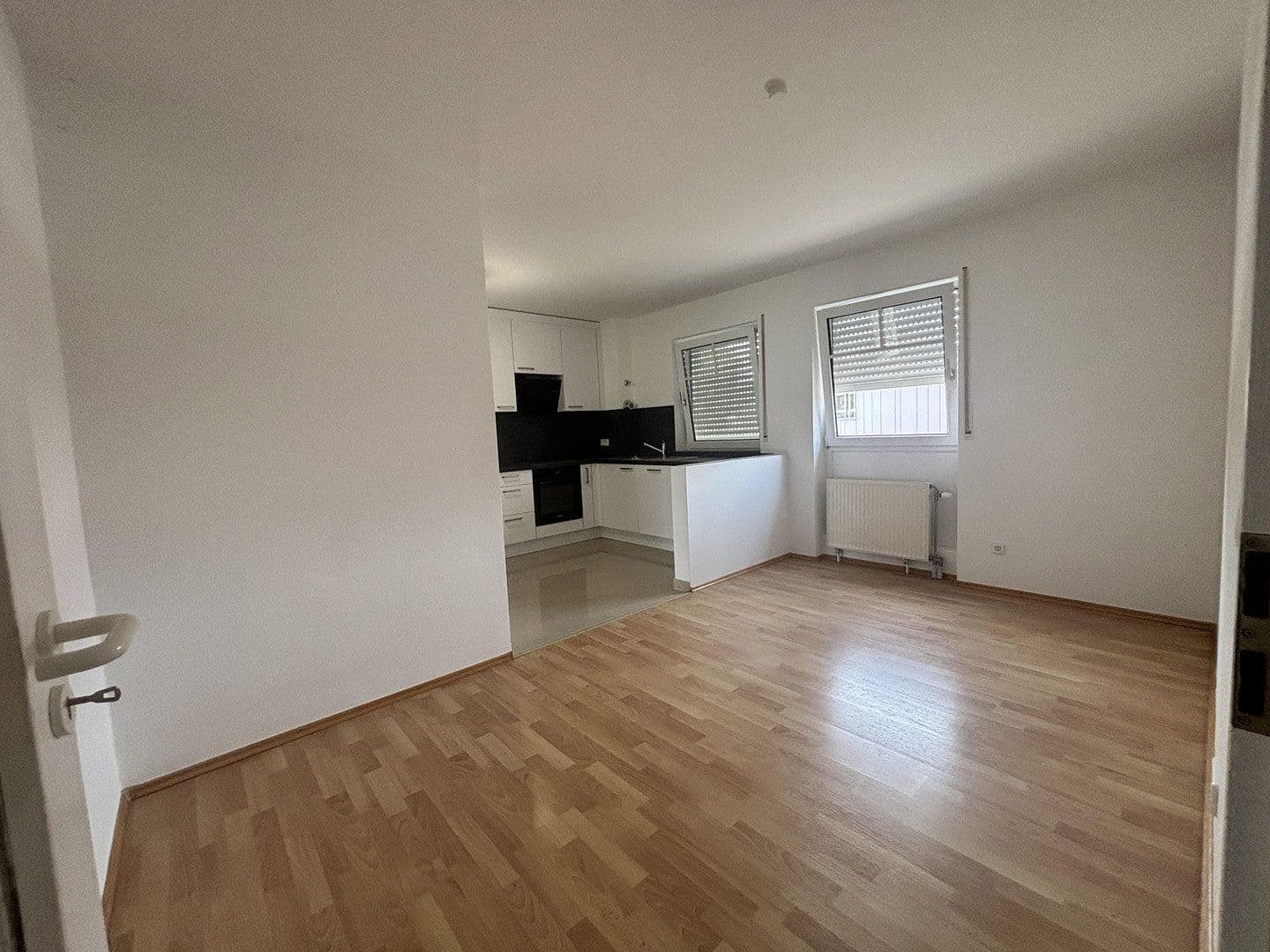 Pronájem bytu 4+kk 129 m², Leopoldring 13 u. 13/1, Rastatt, Bádensko-Württembersko Pronájem bytu 4+kk 129 m², Leopoldring 13 u. 13/1, Rastatt, Bádensko-Württembersko
