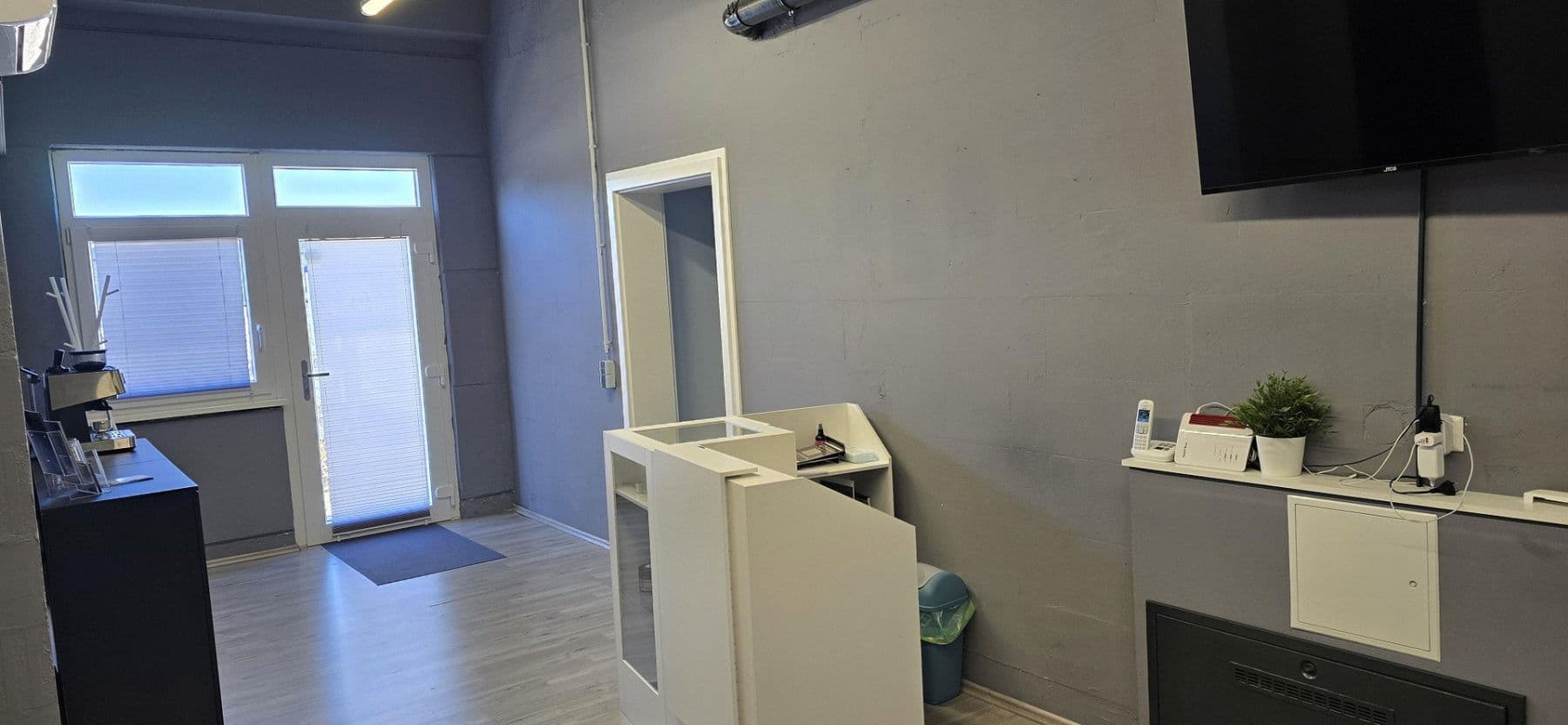 Pronájem kanceláře 62 m², Baden-Baden, Bádensko-Württembersko Pronájem kanceláře 62 m², Baden-Baden, Bádensko-Württembersko
