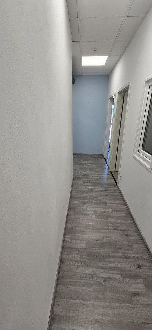 Pronájem kanceláře 62 m², Baden-Baden, Bádensko-Württembersko Pronájem kanceláře 62 m², Baden-Baden, Bádensko-Württembersko