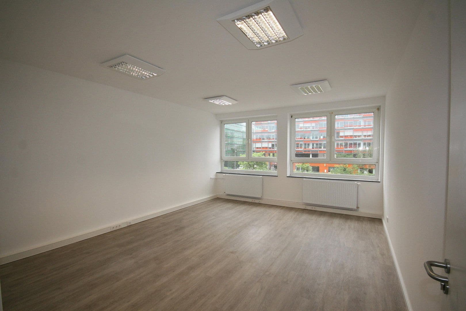 Pronájem kanceláře 108 m², Beim Strohhause 24, Hamburg, Hamburg Pronájem kanceláře 108 m², Beim Strohhause 24, Hamburg, Hamburg