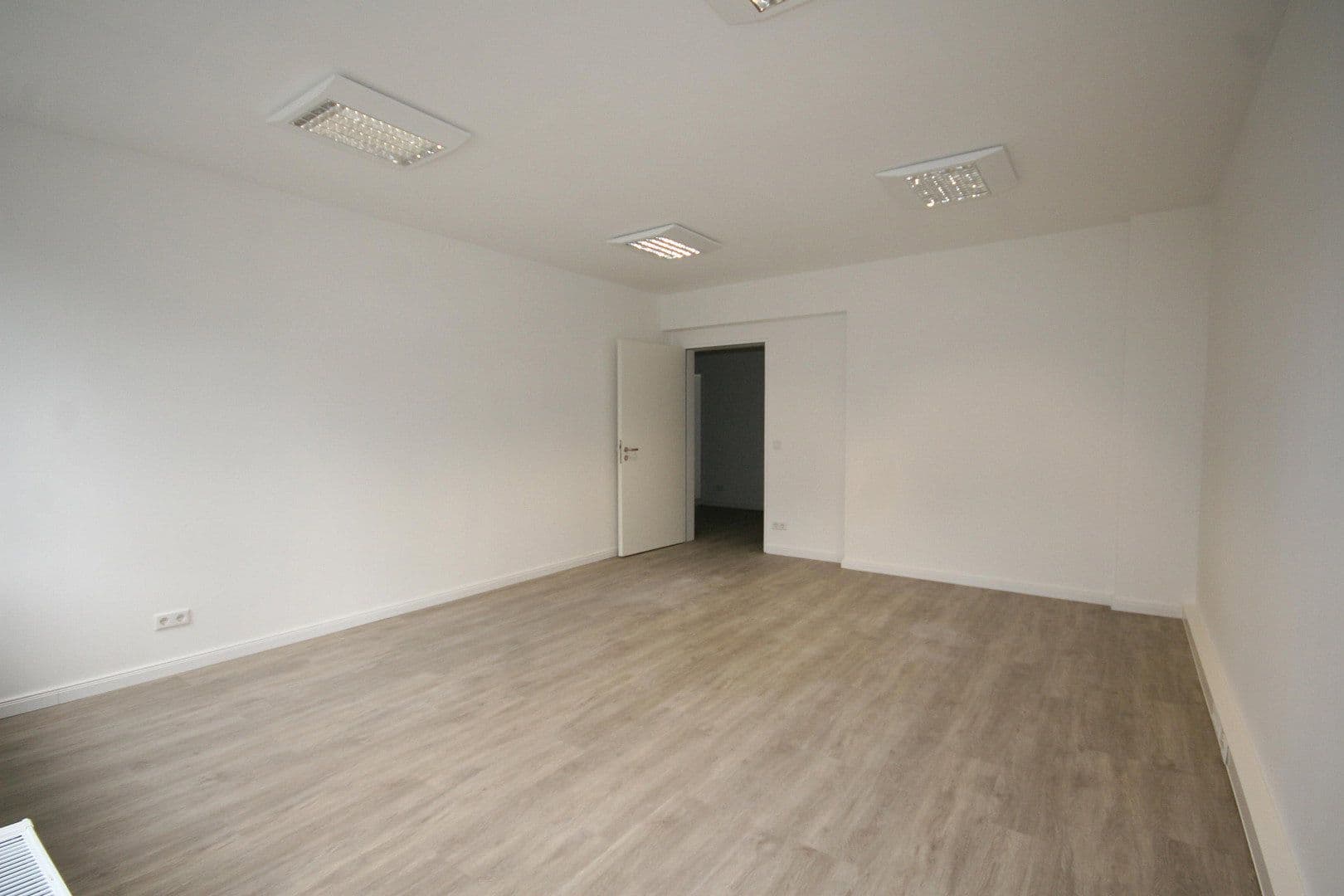 Pronájem kanceláře 108 m², Beim Strohhause 24, Hamburg, Hamburg Pronájem kanceláře 108 m², Beim Strohhause 24, Hamburg, Hamburg