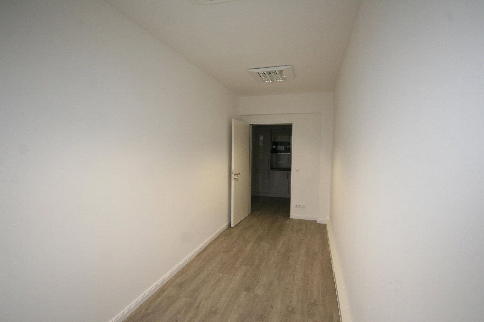 Pronájem kanceláře 108 m², Beim Strohhause 24, Hamburg, Hamburg Pronájem kanceláře 108 m², Beim Strohhause 24, Hamburg, Hamburg