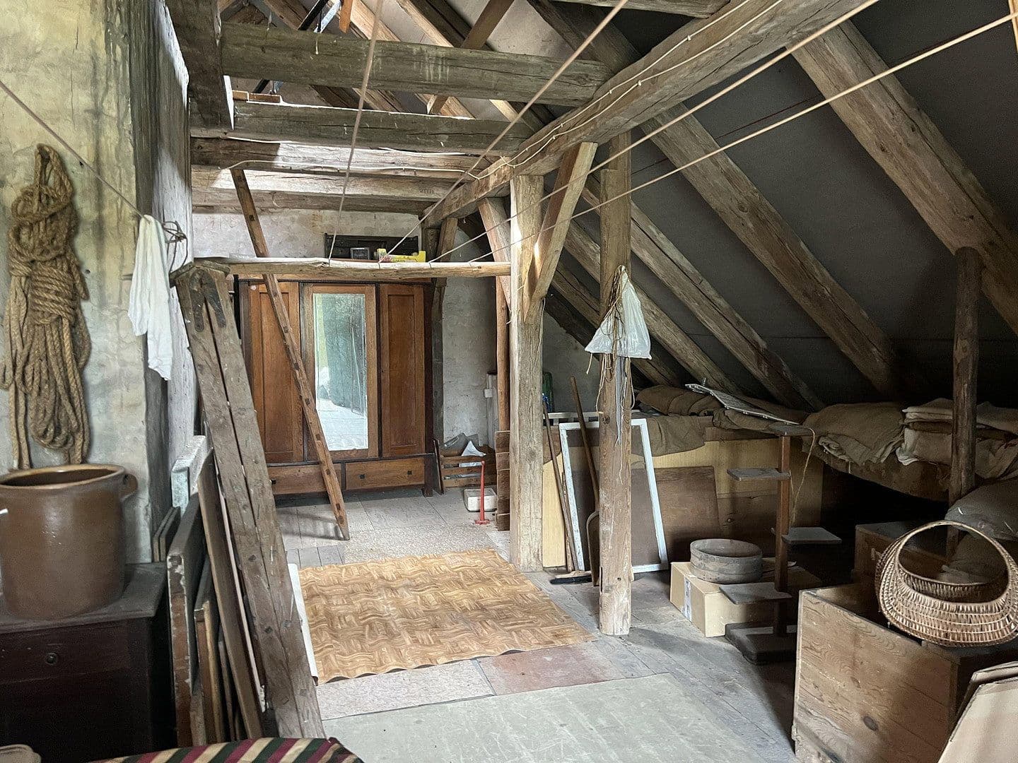 Prodej domu 160 m², pozemek 1.900 m², Angermünder Straße 28, Oderberg, Braniborsko Prodej domu 160 m², pozemek 1.900 m², Angermünder Straße 28, Oderberg, Braniborsko