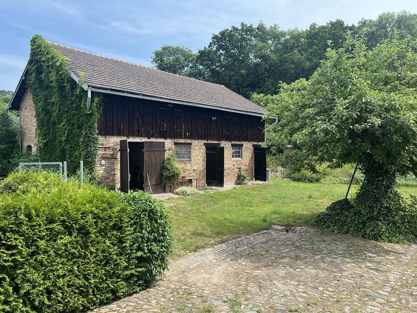 Prodej domu 160 m², pozemek 1.900 m², Angermünder Straße 28, Oderberg, Braniborsko Prodej domu 160 m², pozemek 1.900 m², Angermünder Straße 28, Oderberg, Braniborsko