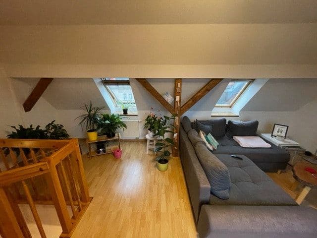 Prodej bytu 4+1 84 m², Gregor-Fuchs-Straße 38, Leipzig, Sasko Prodej bytu 4+1 84 m², Gregor-Fuchs-Straße 38, Leipzig, Sasko