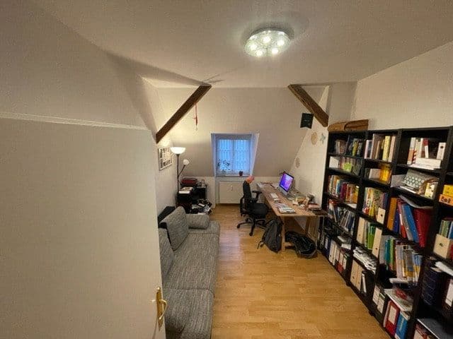 Prodej bytu 4+1 84 m², Gregor-Fuchs-Straße 38, Leipzig, Sasko Prodej bytu 4+1 84 m², Gregor-Fuchs-Straße 38, Leipzig, Sasko