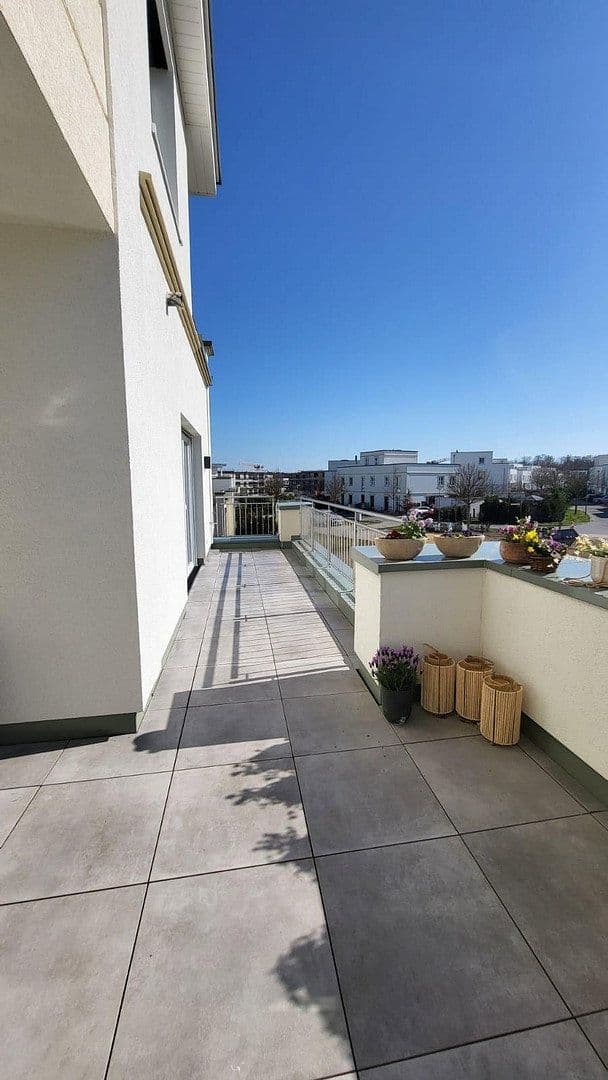 Pronájem bytu 4+1 100 m², Carl-Adam-Petri-Straße, Potsdam, Braniborsko Pronájem bytu 4+1 100 m², Carl-Adam-Petri-Straße, Potsdam, Braniborsko