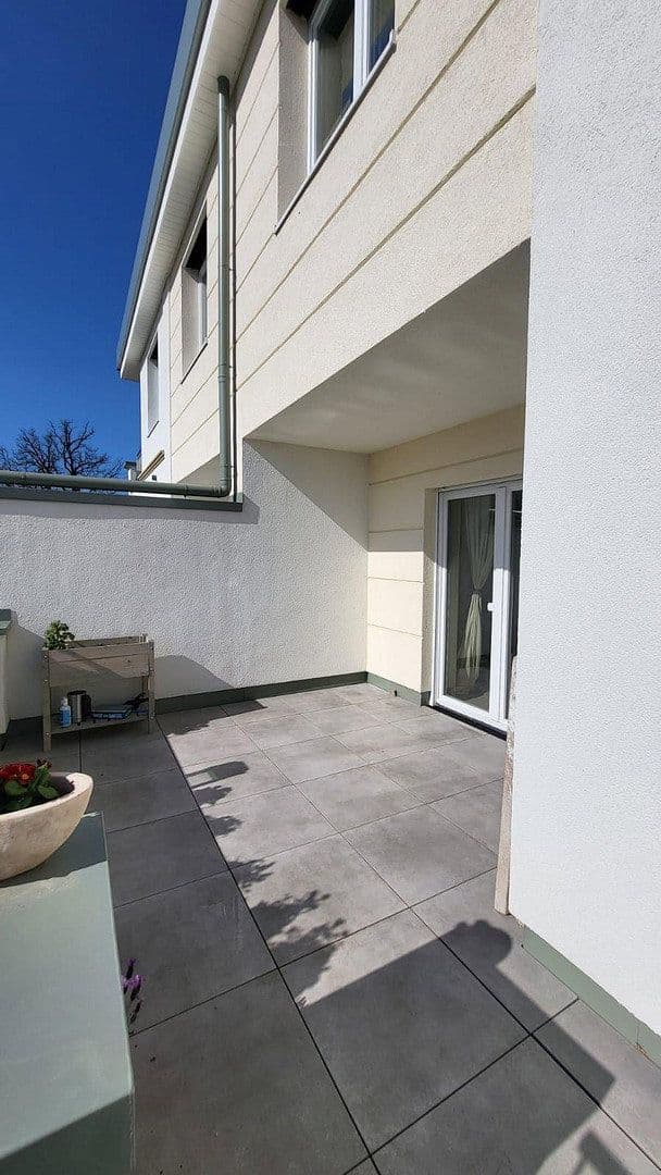 Pronájem bytu 4+1 100 m², Carl-Adam-Petri-Straße, Potsdam, Braniborsko Pronájem bytu 4+1 100 m², Carl-Adam-Petri-Straße, Potsdam, Braniborsko
