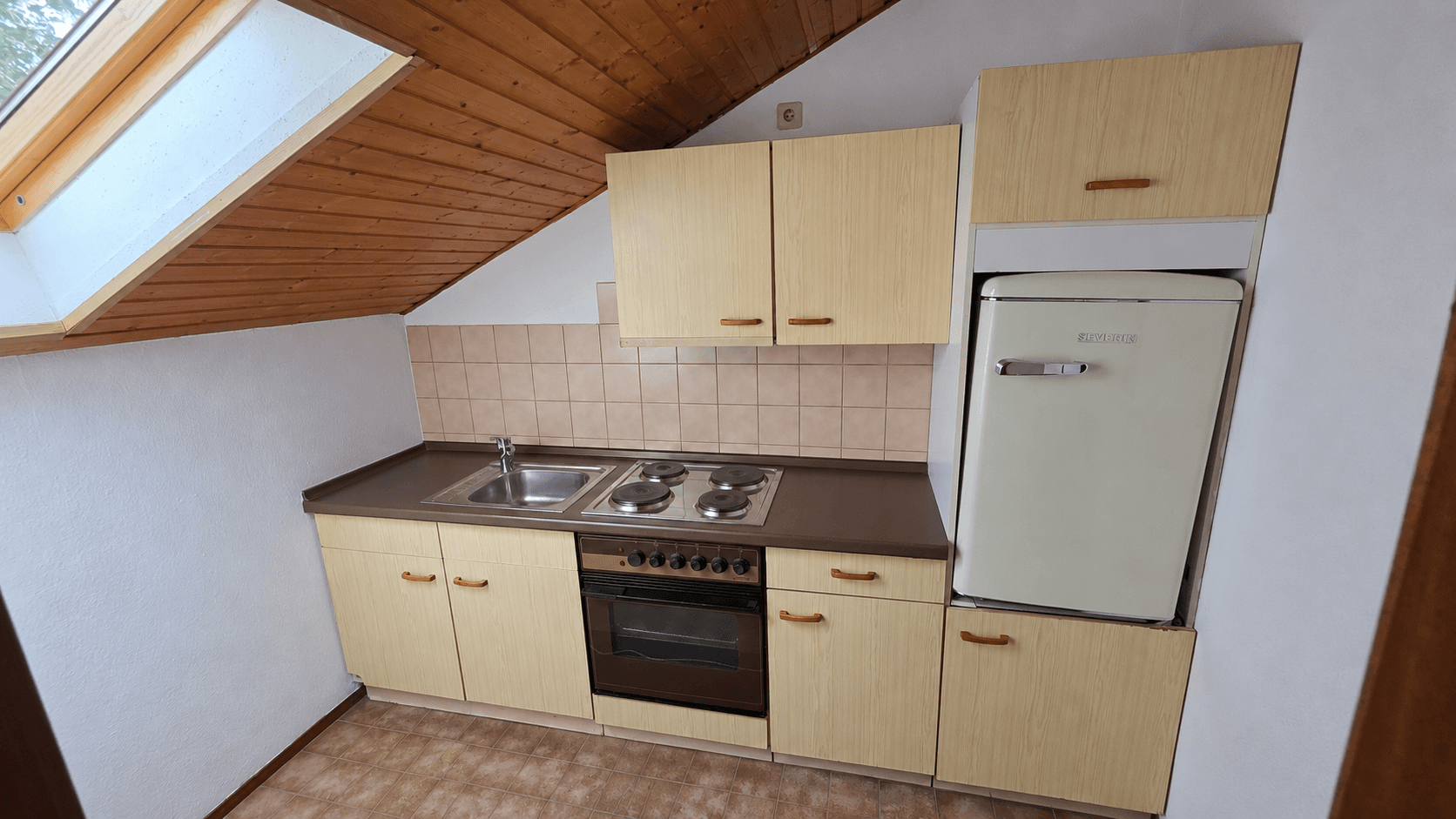 Pronájem bytu 1+1 35 m², Ludwigstraße 45, Gießen, Hessen Pronájem bytu 1+1 35 m², Ludwigstraße 45, Gießen, Hessen