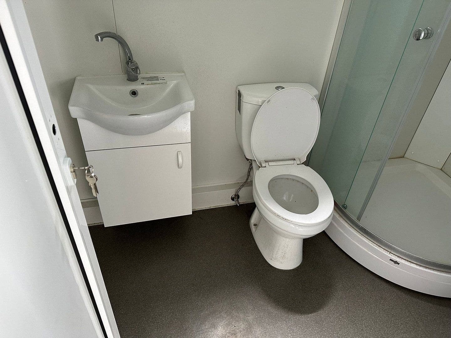 Pronájem domu 15 m², pozemek 750 m², Höhenkirchen, Bavorsko Pronájem domu 15 m², pozemek 750 m², Höhenkirchen, Bavorsko