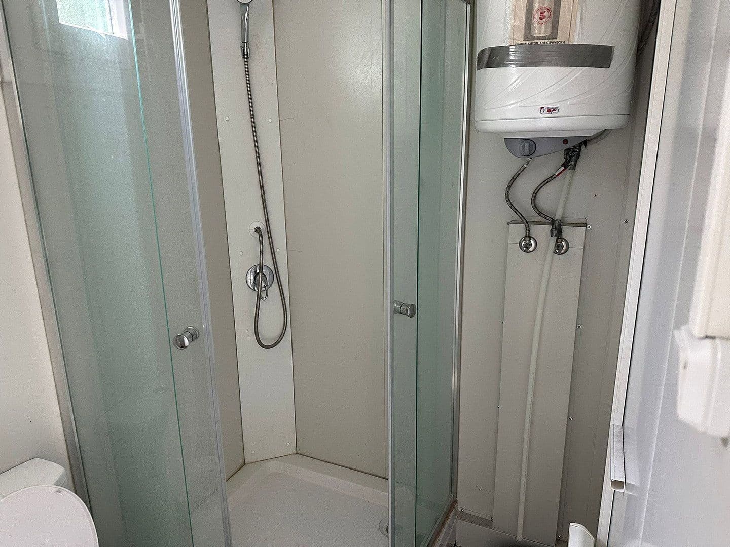 Pronájem domu 15 m², pozemek 750 m², Höhenkirchen, Bavorsko Pronájem domu 15 m², pozemek 750 m², Höhenkirchen, Bavorsko