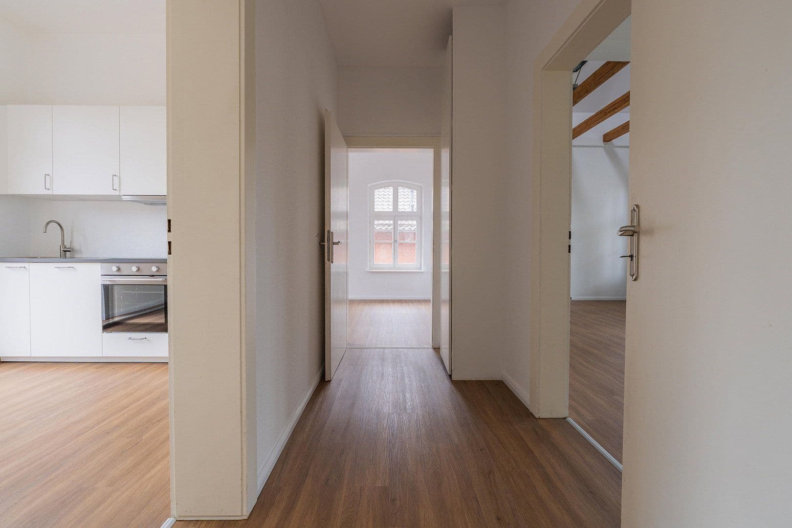 Pronájem bytu 2+kk 113 m², Delmenhorst, Dolní Sasko Pronájem bytu 2+kk 113 m², Delmenhorst, Dolní Sasko