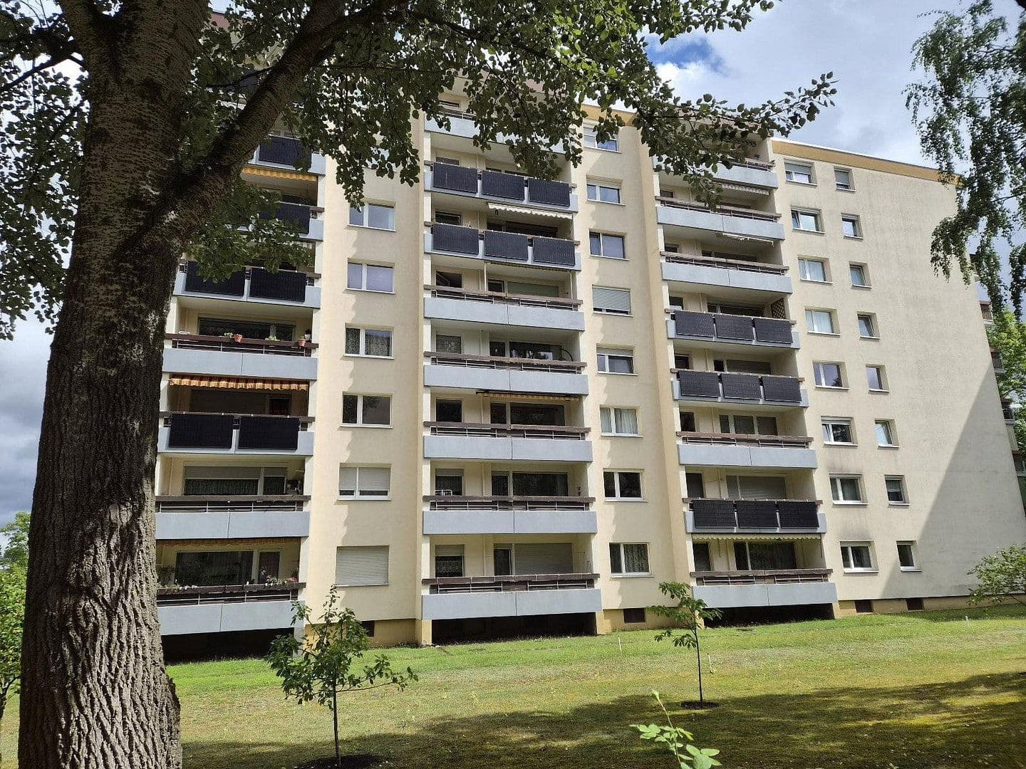 Pronájem bytu 2+1 61 m², Lipsweg 2, Erlangen, Bavorsko Pronájem bytu 2+1 61 m², Lipsweg 2, Erlangen, Bavorsko
