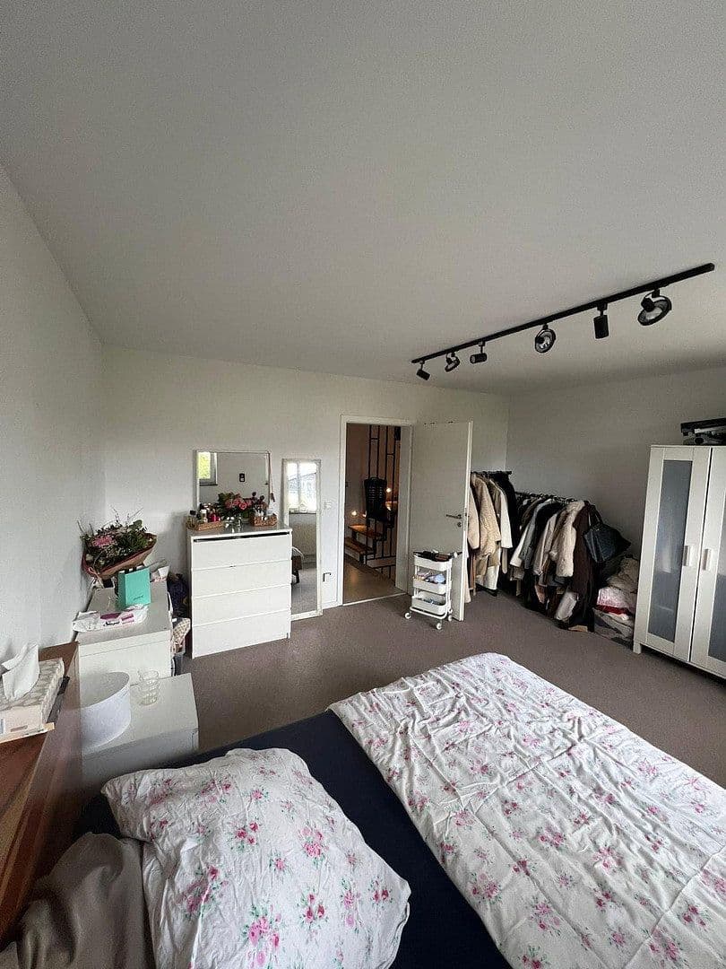 Prodej domu 105 m², pozemek 251 m², Glitzmudisstr, Brühl, Severní Porýní-Vestfálsko Prodej domu 105 m², pozemek 251 m², Glitzmudisstr, Brühl, Severní Porýní-Vestfálsko