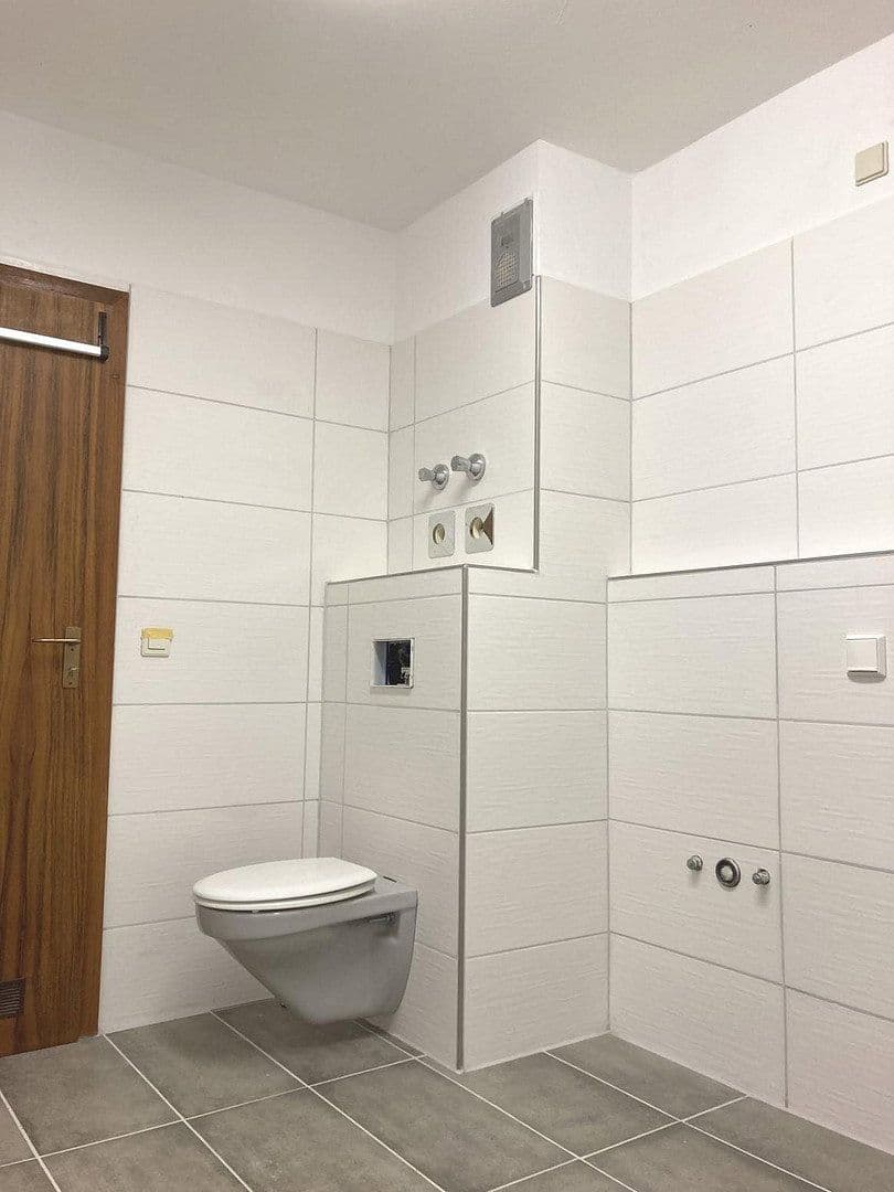 Prodej bytu 3+1 99 m², Mainz-Hechtsheim, Porýní-Falc Prodej bytu 3+1 99 m², Mainz-Hechtsheim, Porýní-Falc
