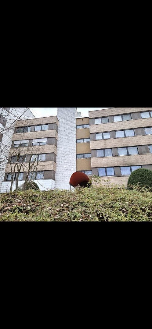 Pronájem bytu 2+1 43 m², Esslinger str 64, Tamm, Bádensko-Württembersko Pronájem bytu 2+1 43 m², Esslinger str 64, Tamm, Bádensko-Württembersko
