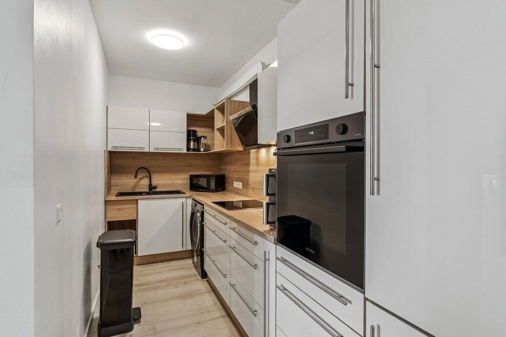 Prodej domu 329 m², pozemek 345 m², Neuer Markt 9, Meckenheim, Porýní-Falc Prodej domu 329 m², pozemek 345 m², Neuer Markt 9, Meckenheim, Porýní-Falc
