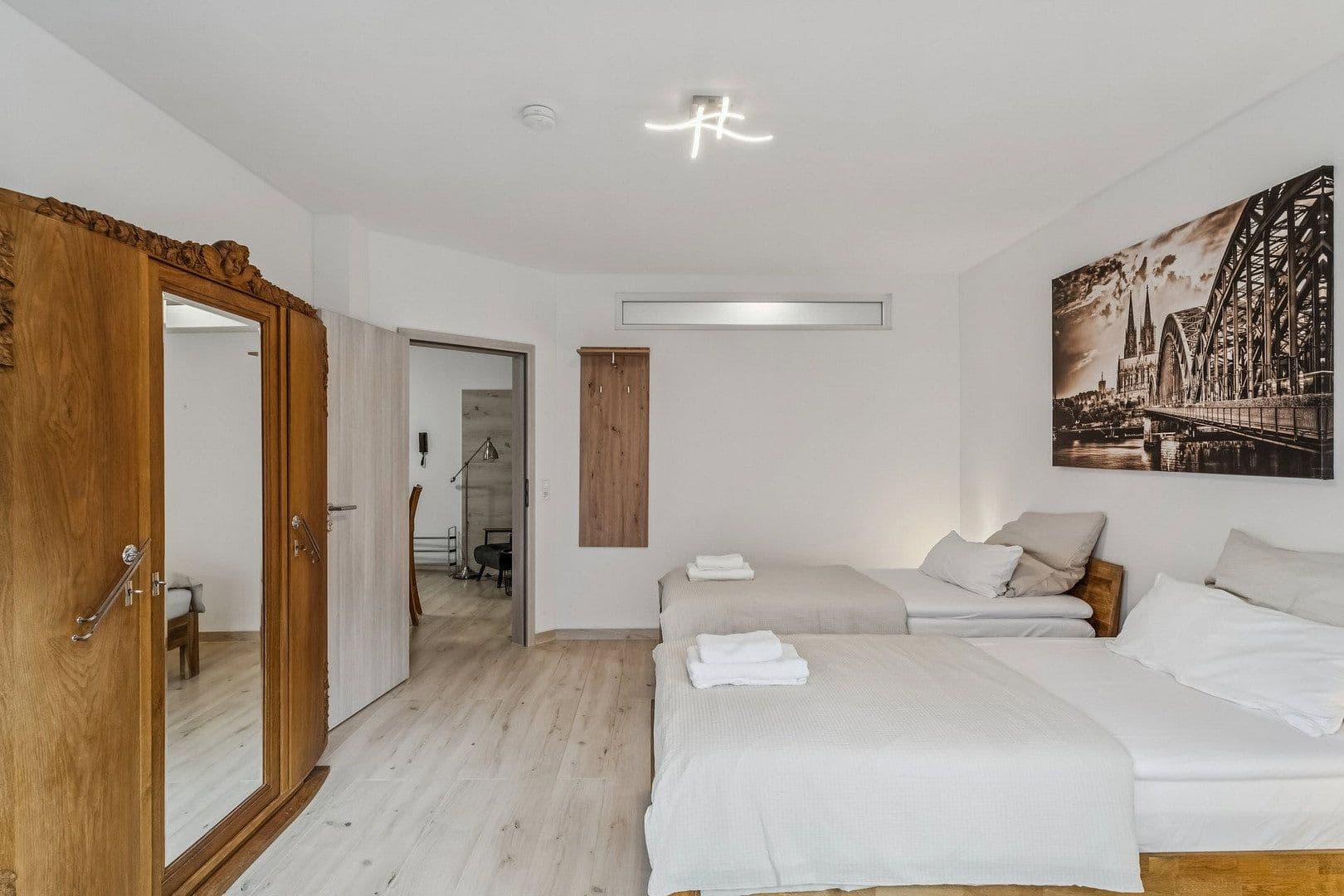 Prodej domu 329 m², pozemek 345 m², Neuer Markt 9, Meckenheim, Porýní-Falc Prodej domu 329 m², pozemek 345 m², Neuer Markt 9, Meckenheim, Porýní-Falc