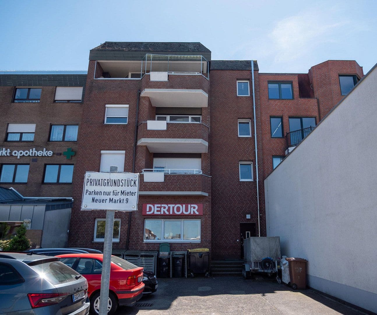 Prodej domu 329 m², pozemek 345 m², Neuer Markt 9, Meckenheim, Porýní-Falc Prodej domu 329 m², pozemek 345 m², Neuer Markt 9, Meckenheim, Porýní-Falc