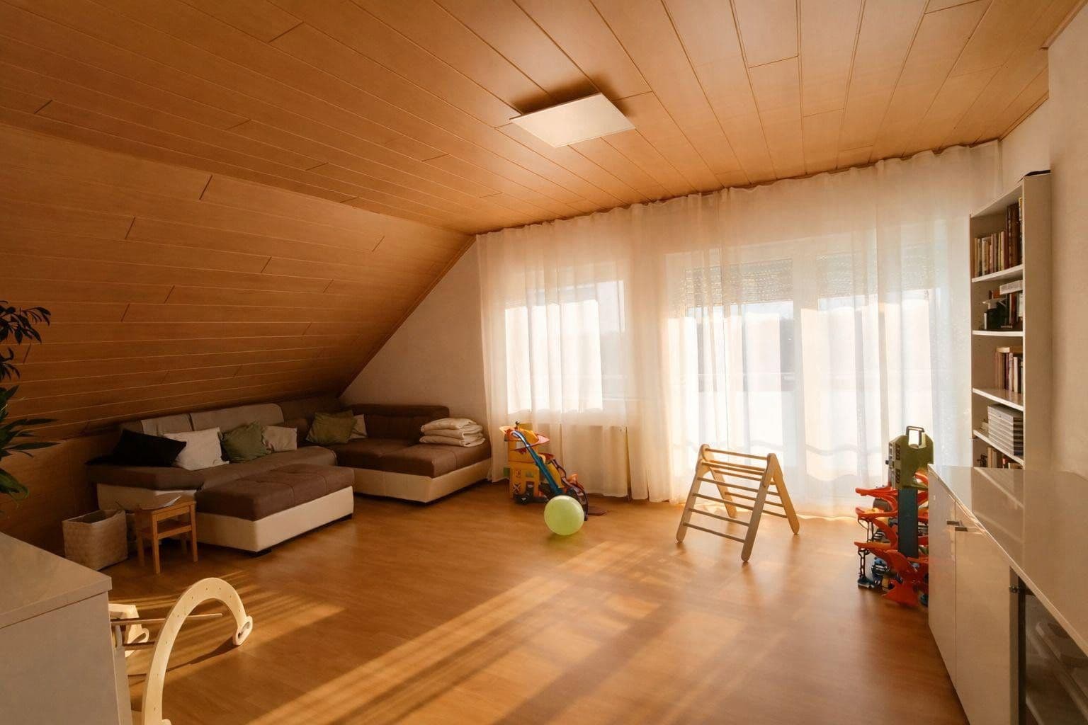 Prodej domu 238 m², pozemek 712 m², Unzenberg, Porýní-Falc Prodej domu 238 m², pozemek 712 m², Unzenberg, Porýní-Falc
