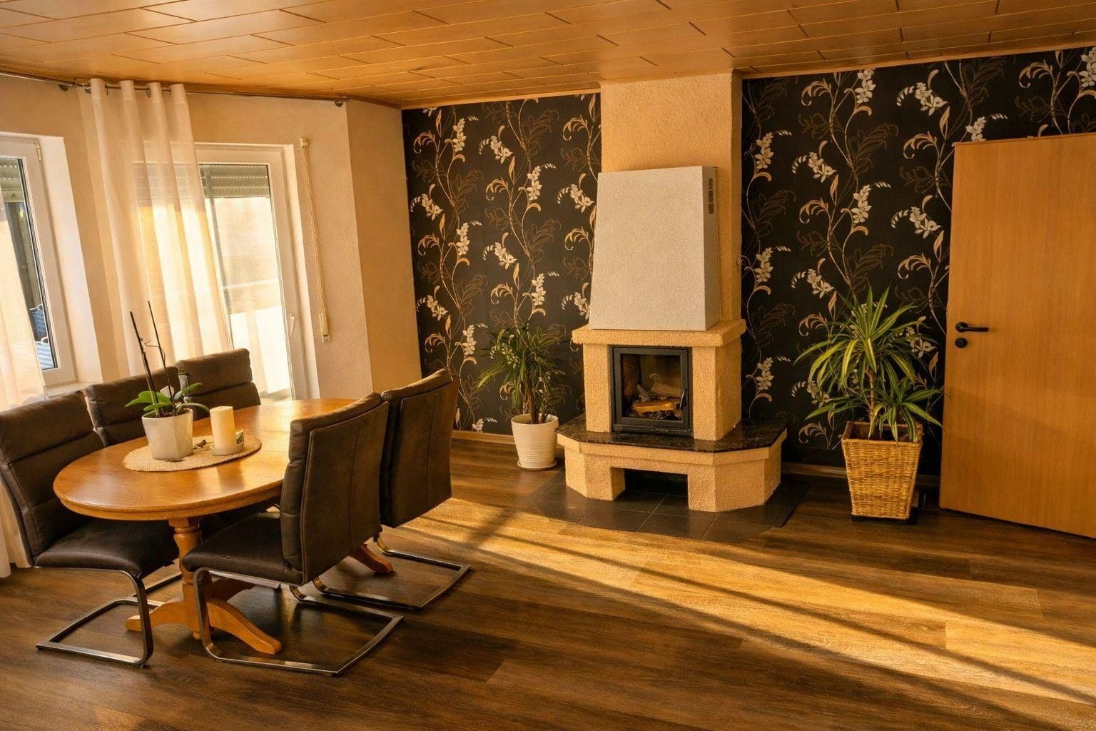 Prodej domu 238 m², pozemek 712 m², Unzenberg, Porýní-Falc Prodej domu 238 m², pozemek 712 m², Unzenberg, Porýní-Falc