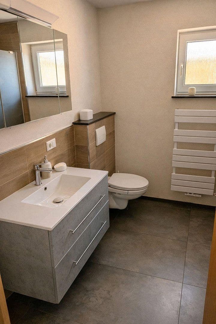 Prodej domu 238 m², pozemek 712 m², Unzenberg, Porýní-Falc Prodej domu 238 m², pozemek 712 m², Unzenberg, Porýní-Falc