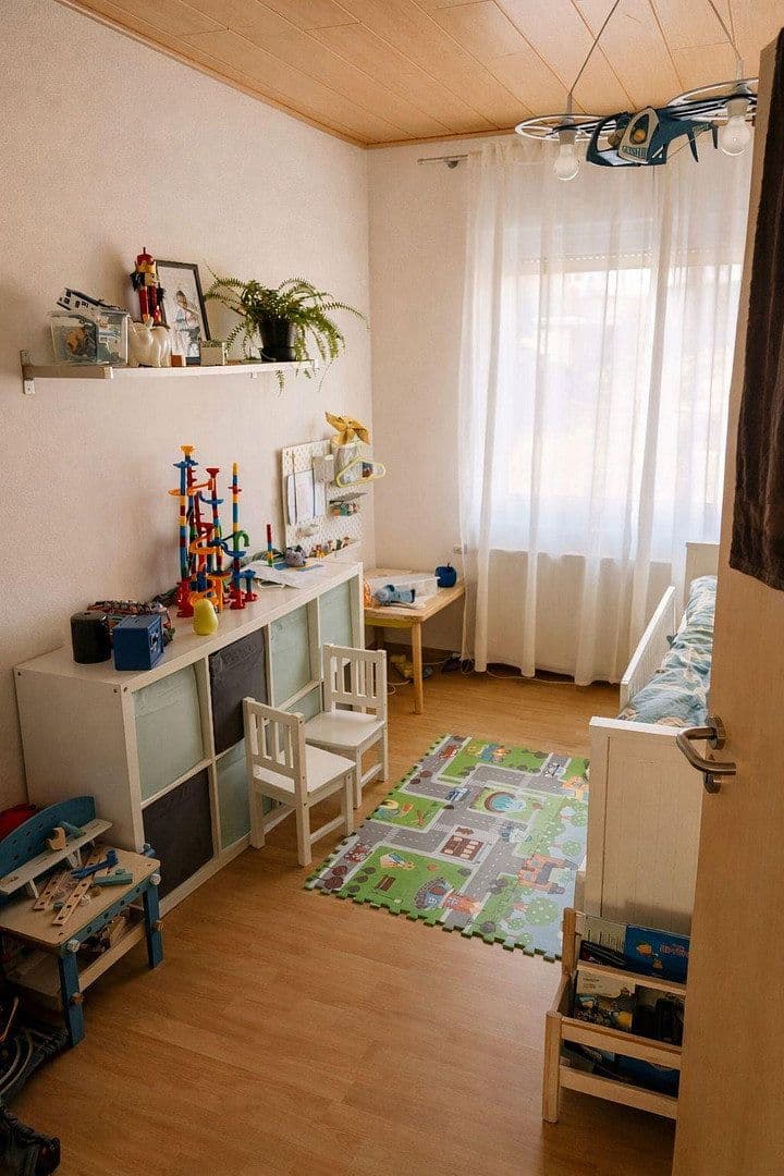 Prodej domu 238 m², pozemek 712 m², Unzenberg, Porýní-Falc Prodej domu 238 m², pozemek 712 m², Unzenberg, Porýní-Falc