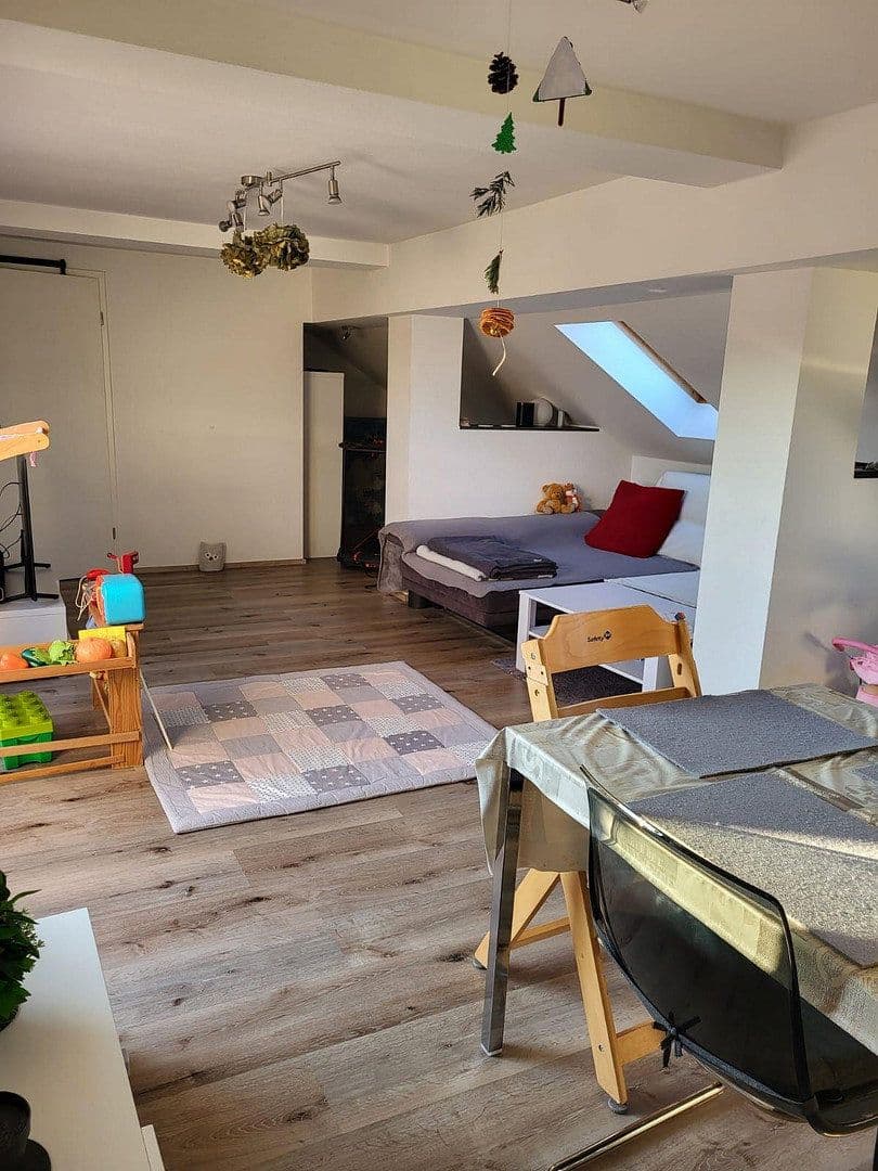 Pronájem bytu 3+kk 93 m², Heroldstrasse 8, Nürnberg, Bavorsko Pronájem bytu 3+kk 93 m², Heroldstrasse 8, Nürnberg, Bavorsko