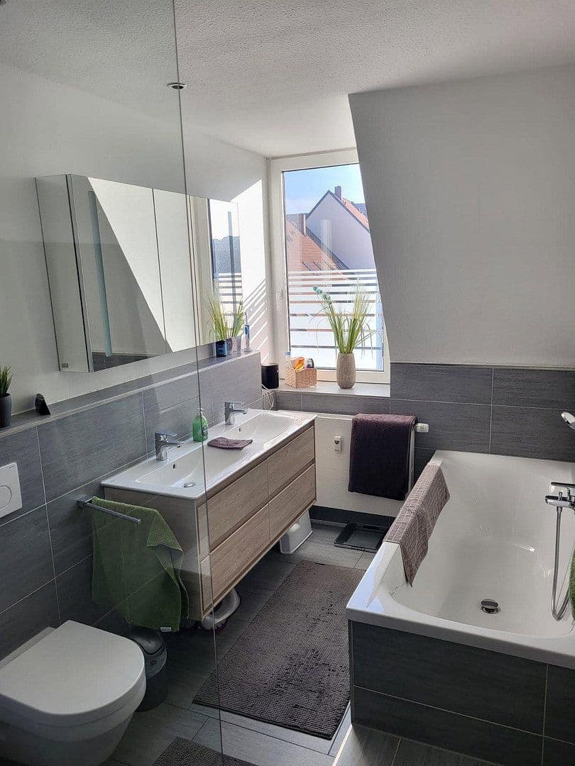 Pronájem bytu 3+kk 93 m², Heroldstrasse 8, Nürnberg, Bavorsko Pronájem bytu 3+kk 93 m², Heroldstrasse 8, Nürnberg, Bavorsko