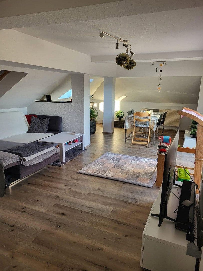 Pronájem bytu 3+kk 93 m², Heroldstrasse 8, Nürnberg, Bavorsko Pronájem bytu 3+kk 93 m², Heroldstrasse 8, Nürnberg, Bavorsko